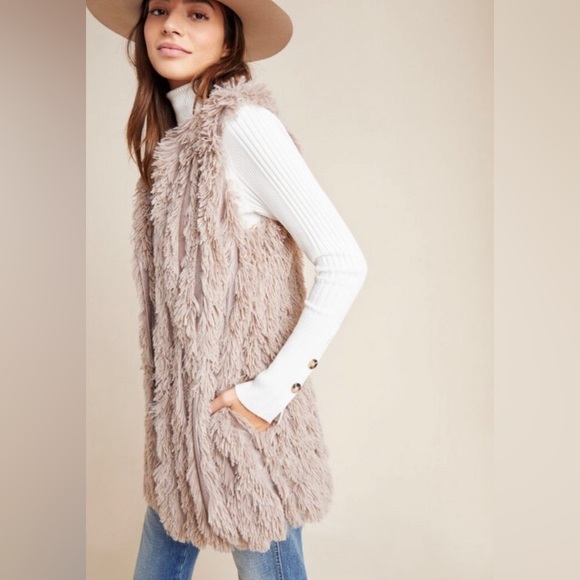 Greylin Faux Fur / Faux Feather Long Vest - so soft! - Picture 4 of 16